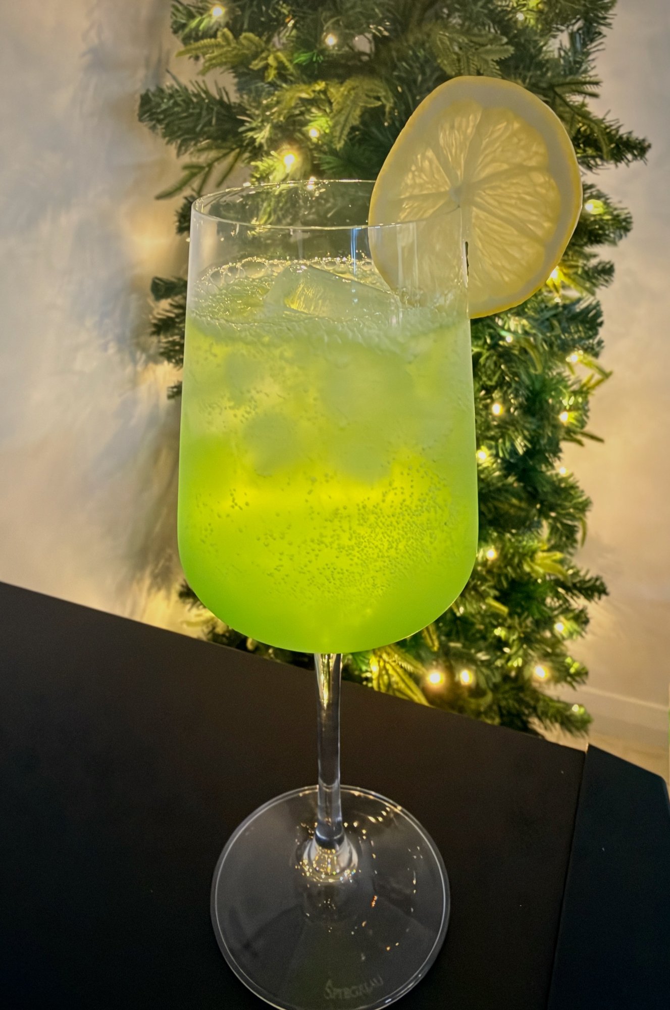Ashleey’s Midori Limoncello Spritz